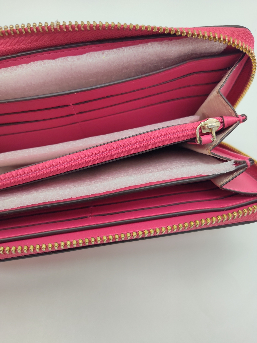 KATE SPADE Pink Saffiano Leather Zip Around Continental Wallet Gold Hardware - Picture 6 of 10
